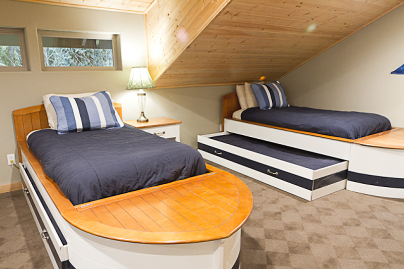 Lake Home — Kestrel-built home in Whatcom County, WA, photo 9 of 16