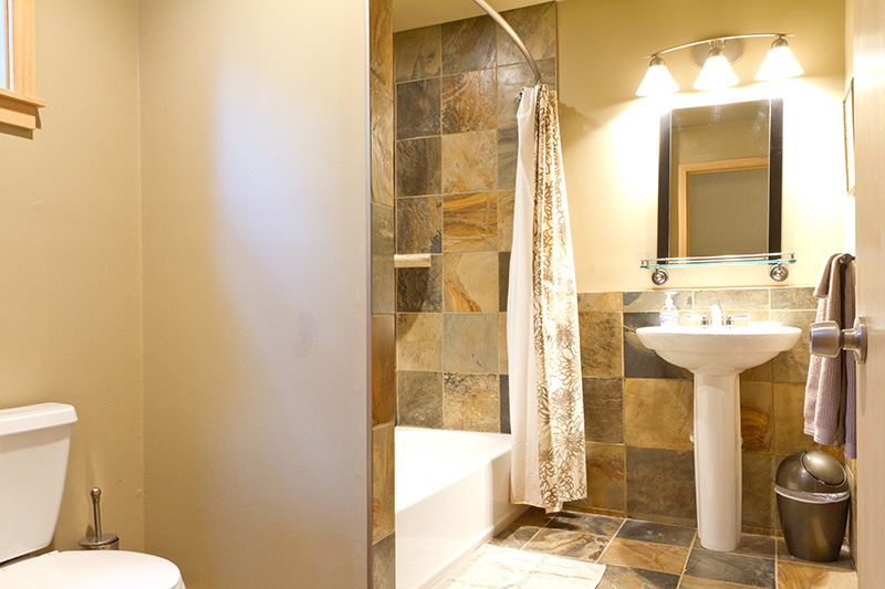 Snowline Contemporary Chalet — Kestrel-built home in Snowline · Maple Falls, WA, photo 8 of 15