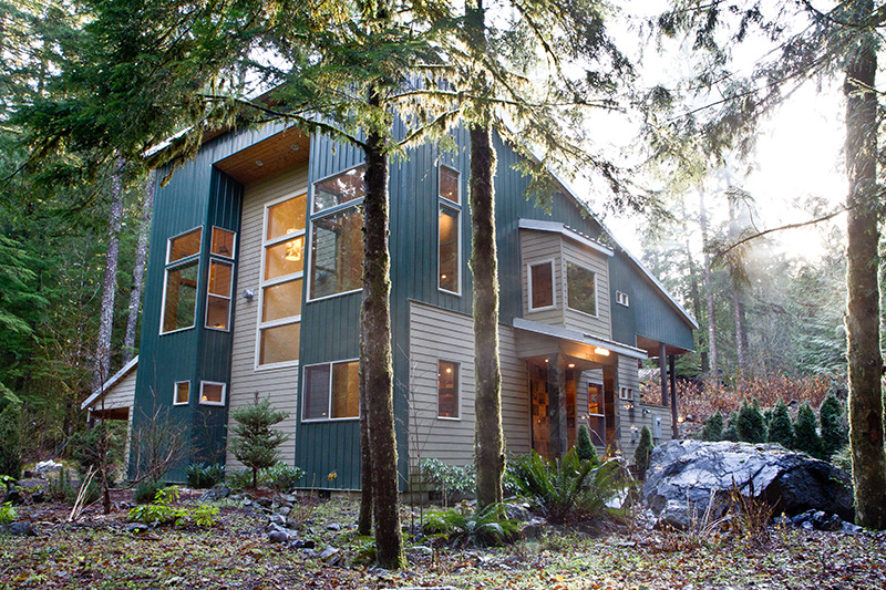 Snowline Contemporary Chalet — Kestrel-built home in Snowline · Maple Falls, WA, photo 14 of 15