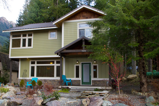 Snowline Pond Chalet — Kestrel-built home in Snowline · Maple Falls, WA, photo 14 of 15