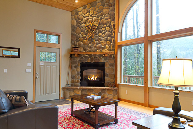 Welcome Road — Kestrel-built home in Glacier, WA, photo 7 of 15